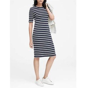🌺 BANANA REPUBLIC • Navy & White Dress